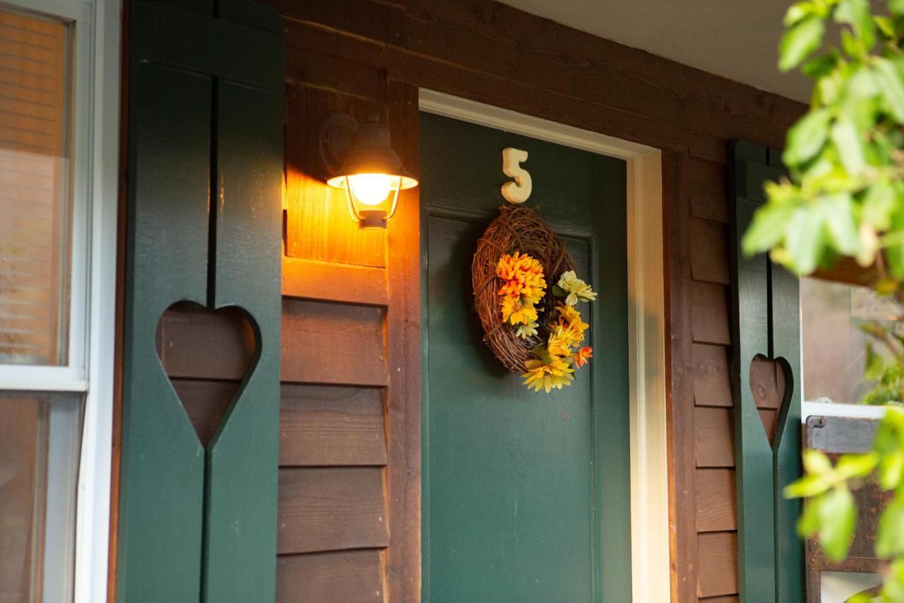 The Chimney Rock Inn & Cottages Exteriér fotografie