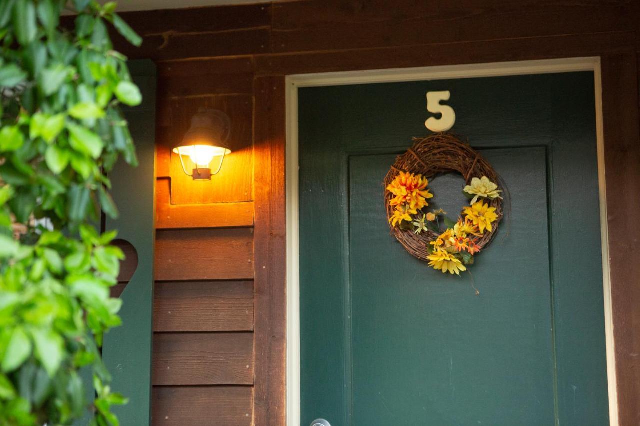 The Chimney Rock Inn & Cottages Exteriér fotografie