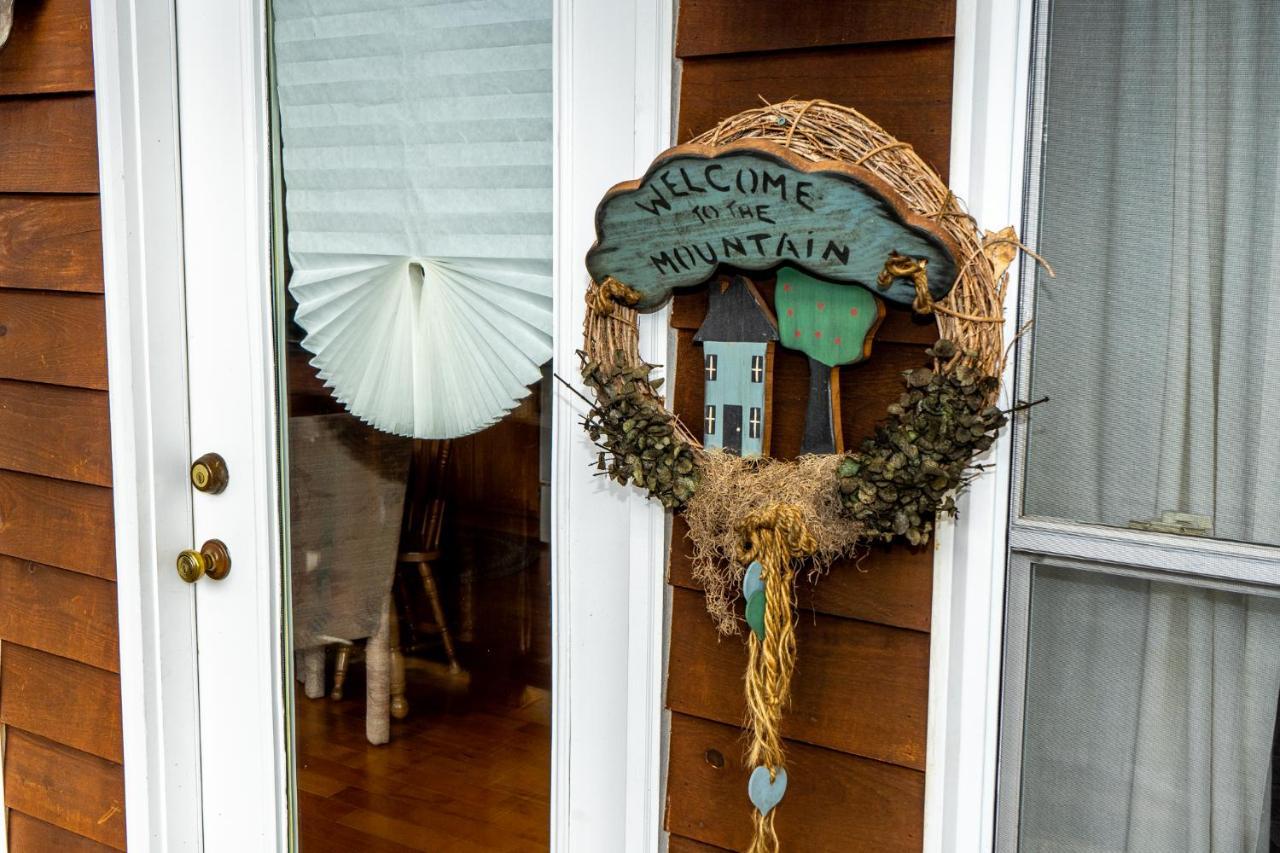 The Chimney Rock Inn & Cottages Exteriér fotografie